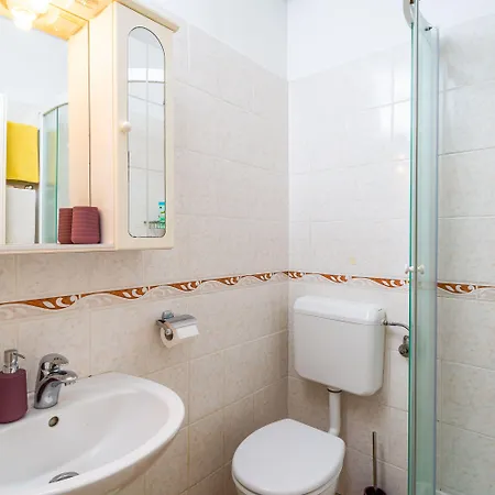 Gæstehus House Boninovo 3*